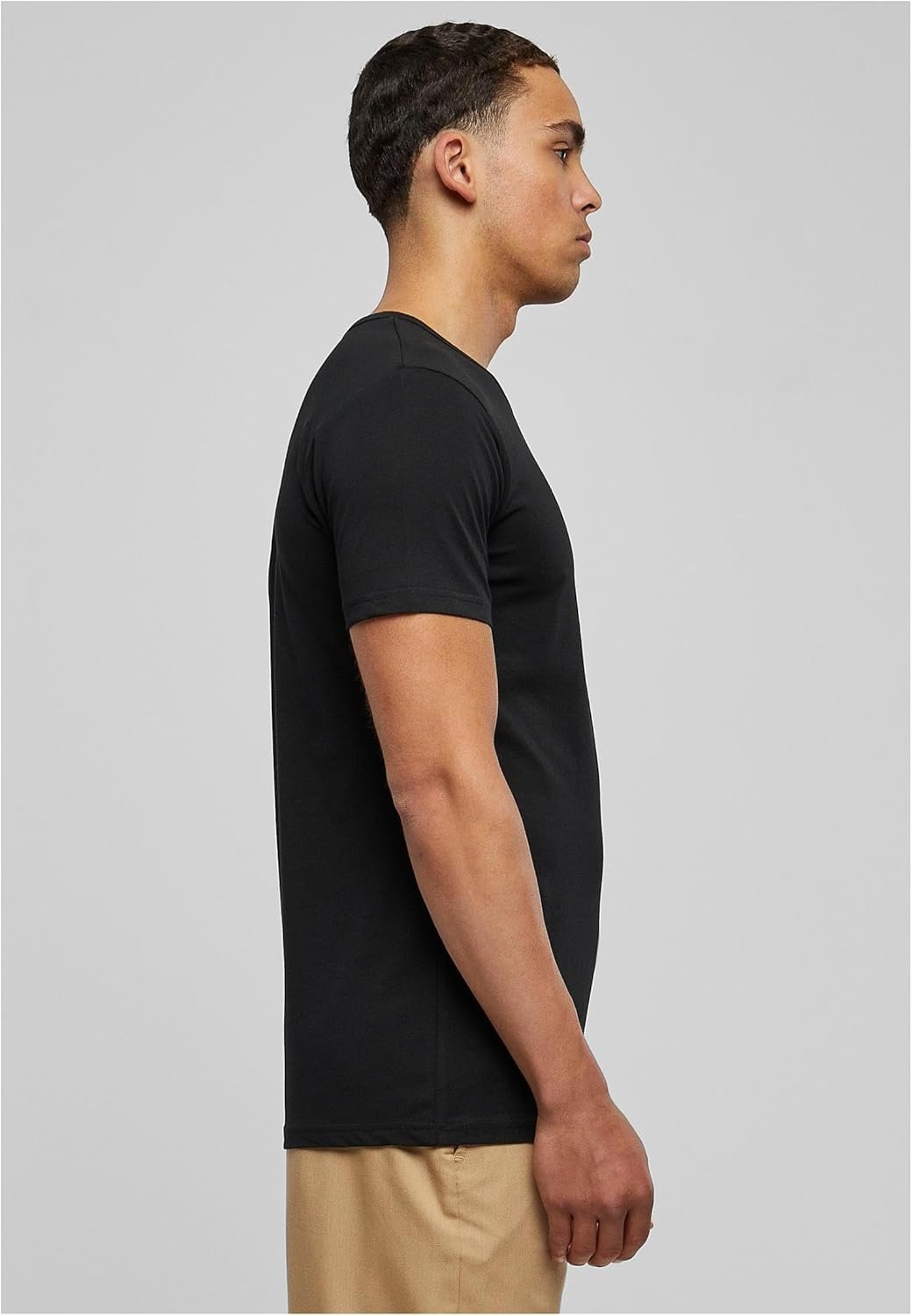 Buy Now : Urban Classics Men's Fitted Stretch Tee T-Shirt - Image 10